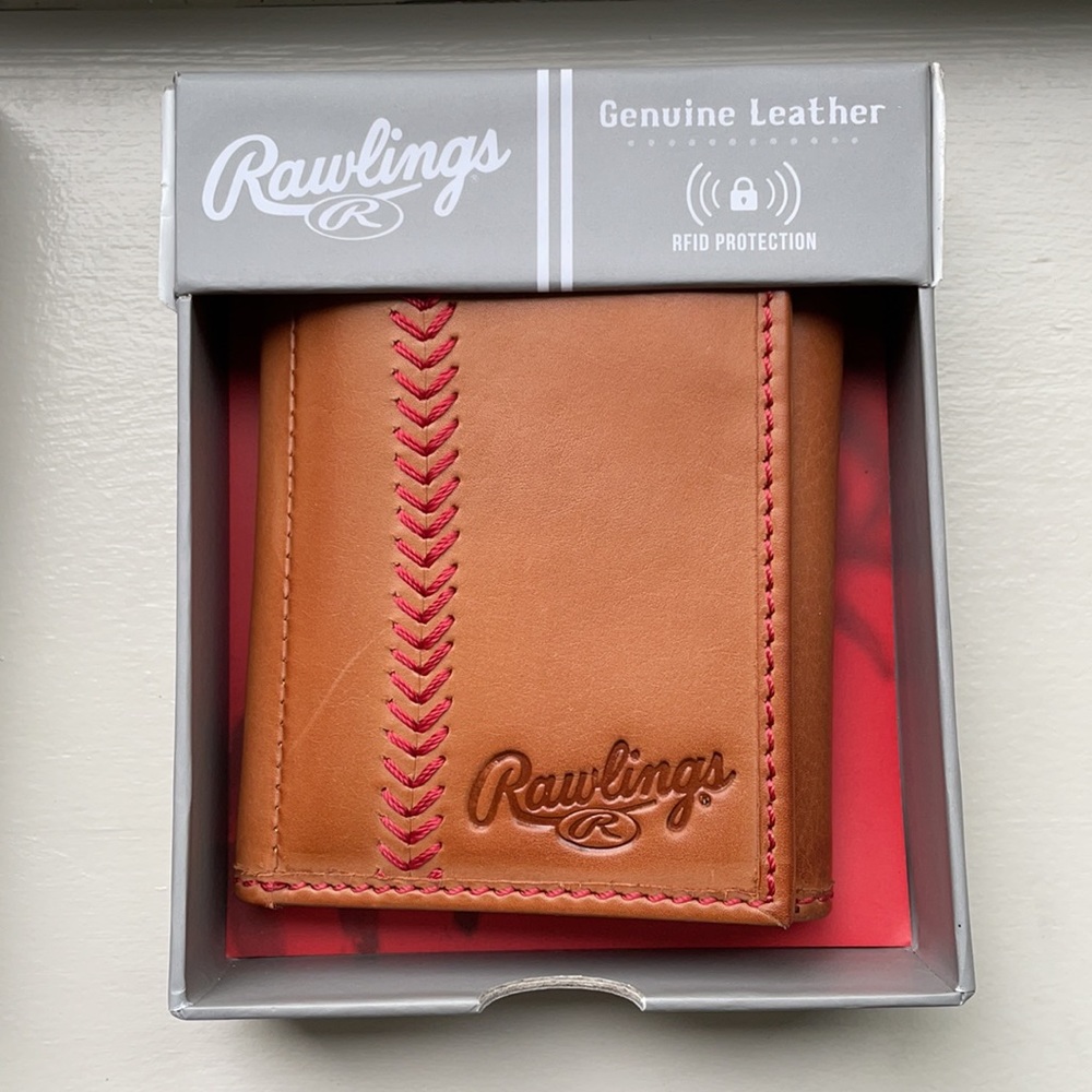 Rawlings genuine leather wallet